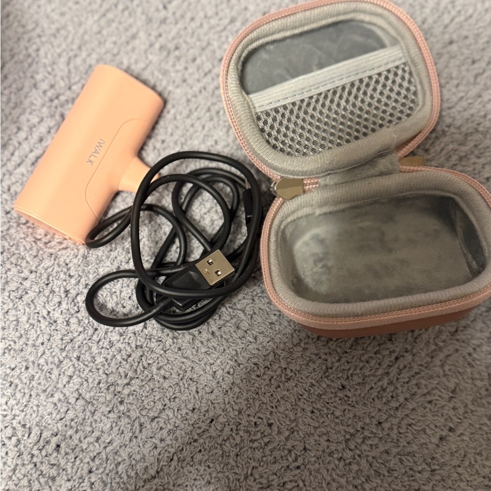 Pink iwalk Portable Phone Charger with Case
